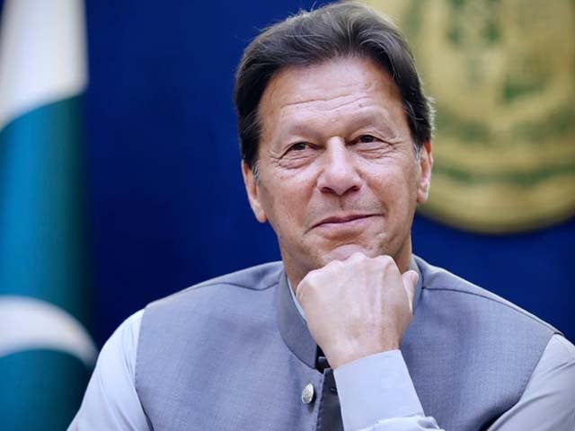 میری دائیں آنکھ کی بینائی کم ہو کر صرف 15 فیصد رہ گئی ہے۔بانی پی ٹی آئی عمران خان نے دعویٰ،سپریم کورٹ میں رپورٹ پیش