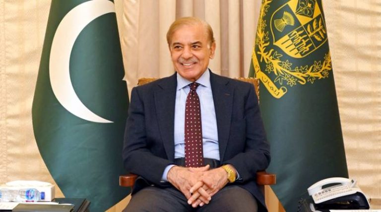 وزیراعظم شہبازشریف عالمی اقتصادی فورم کےسالانہ اجلاس میں شرکت کیلئےسوئٹزرلینڈپہنچ گئے