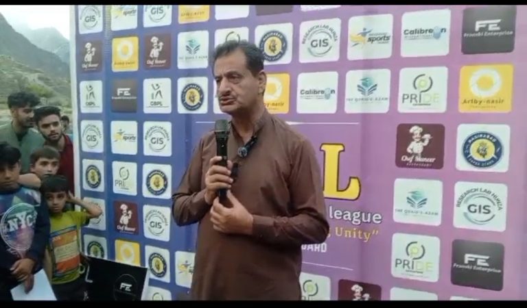 ہنزہ گوجال میں فرسٹ قراقرم میراتھن ریس کا انعقاد، ملک بھر سے 3 سو سے زائد مرد و خواتین کی شرکت