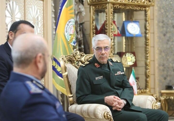 سعودی آرمی چیف کا دورہ تہران،فوجی سربراہان کی ملاقات،مشرق وسطی کی صورتحال پر تبادلہ خیال