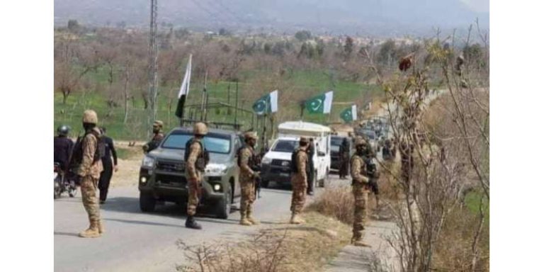 بنوں میں سکیورٹی فورسز کے چیک پوسٹ پر دہشت گردوں کا حملہ، 12جوان شہید، 6خوارج ہلاک
