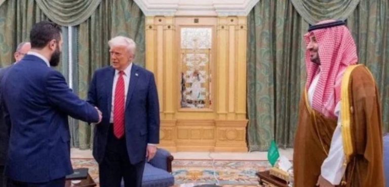 شام کے عبوری صدر احمد الشرع کی سعودی عرب میں امریکی صدر ڈونلڈ ٹرمپ سے ملاقات