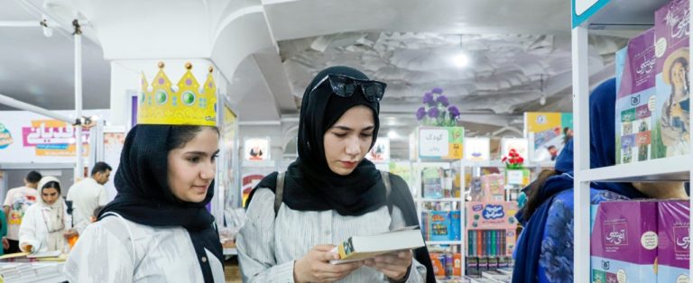 ایران میں چھتیسواں سالانہ بین الاقوامی کتب میلہ۔۔ایک مشاہداتی و فکری جائزہ