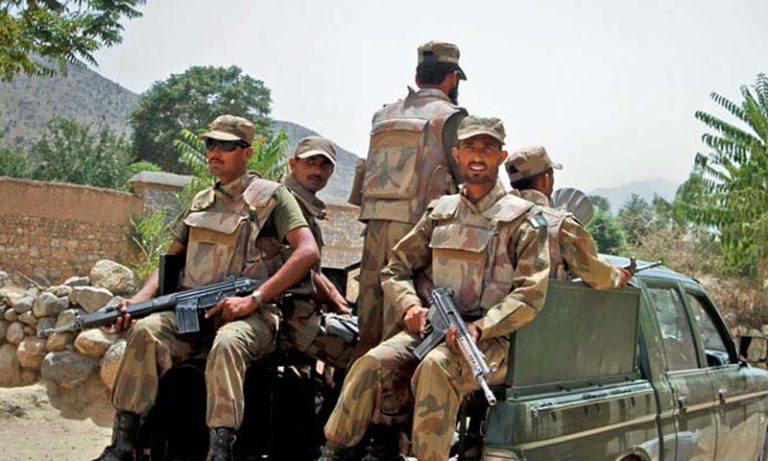 بلوچستان:باسیمہ میں سیکیورٹی فورسز کا بڑا آپریشن، 14 دہشت گرد ہلاک، لانس حوالدار محمد عباس شہید