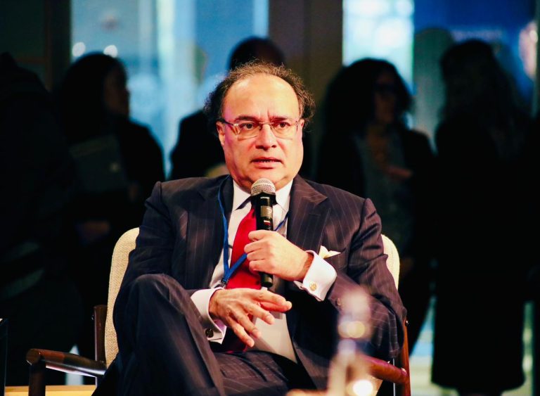 مشرق وسطیٰ بحران کے باوجود معاشی ترقی کی شرح 3.7 فیصد رہی، وزیر خزانہ محمد اورنگزیب،اقتصادی سروے پیش