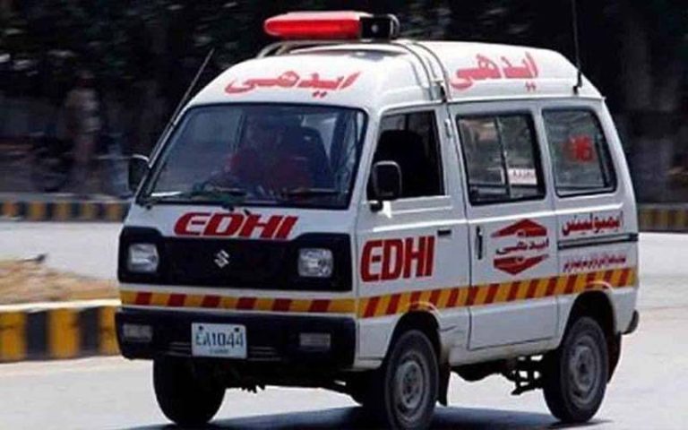 لیہ: سیوریج کے گڑھے میں گر کر 2 سالہ بچہ جاں بحق، اہلِ علاقہ کا شدید احتجاج