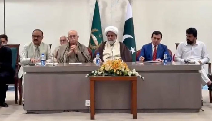 اپوزیشن جماعتوں کا بجٹ اجلاس میں شرکت کا فیصلہ،پارلیمنٹ کے اندر اور باہر بھرپور احتجاج ہوگا